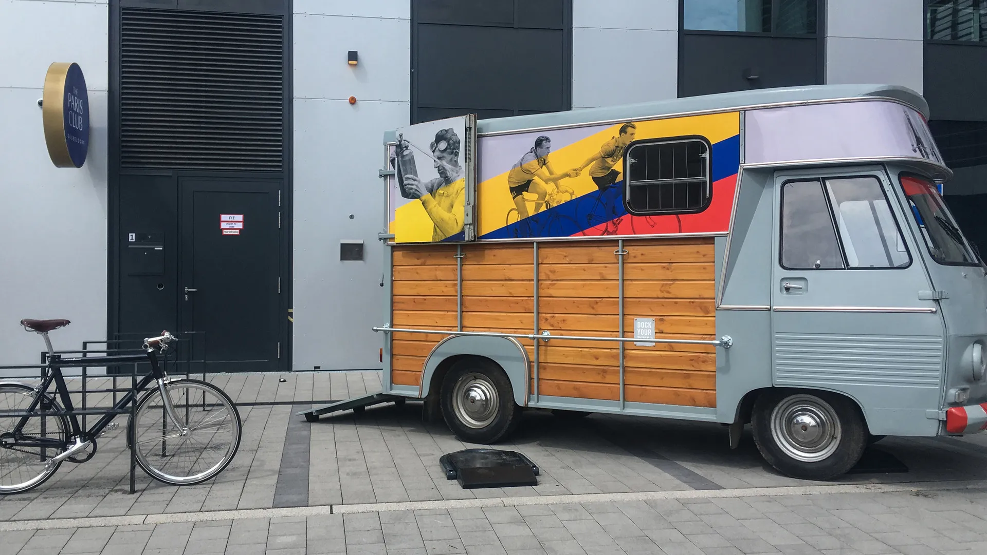 25 hours hotels: Fahrradtruck Düsseldorf