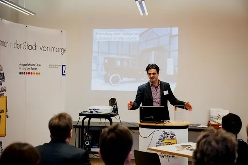 Ebee Smart Technologies GmbH: Ebee e27 2013 001