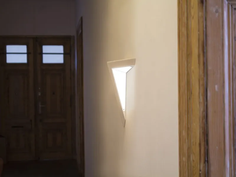 Hahnlicht: e27 berlin L8 Flur
