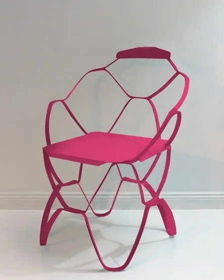 Louis Chair in Pink, pulverbeschichteter Stahl