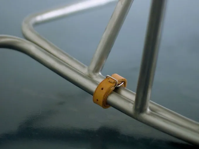 re-produkte: e27 berlin re-tire detail